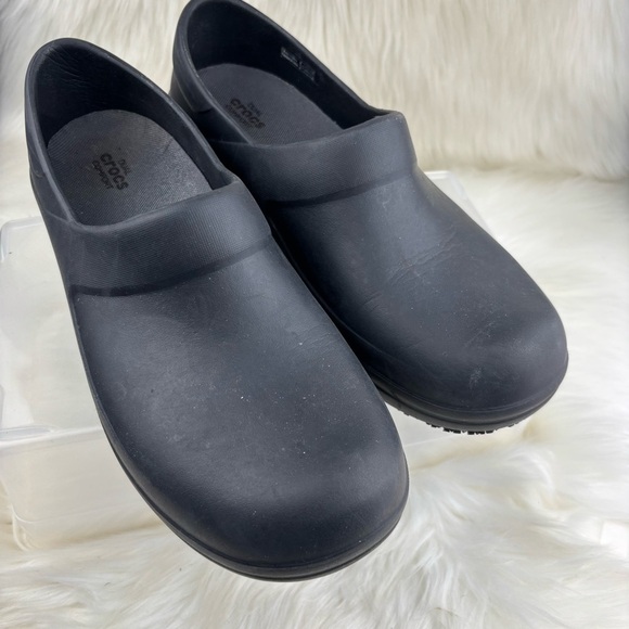 CROCS CLOGS /MULES SLIP-RESISTANCE SHOES SIZE 10 WOMAN - Picture 5 of 8